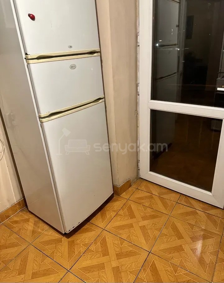 1 Սենյականոց Բնակարան Քարե Շենքում, 31քմ, 3/5 հարկ, Կապիտալ Վերանորոգված, Կահավորված