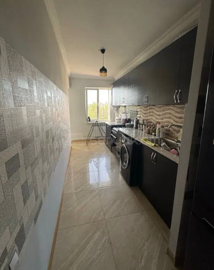 3 Սենյականոց Բնակարան, 72քմ, 3/9 հարկ, Կապիտալ Վերանորոգված