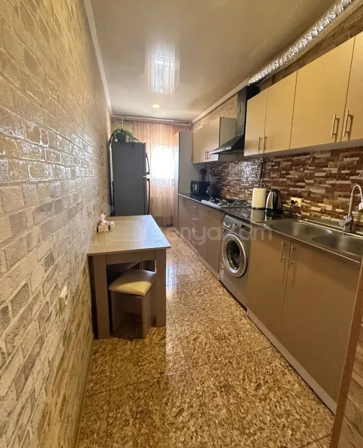 2 Սենյականոց Բնակարան, 50քմ, 10/10 հարկ, Կապիտալ Վերանորոգված