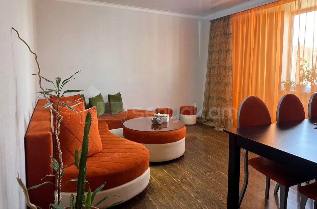 2 Սենյականոց Բնակարան, 50քմ, 10/10 հարկ, Կապիտալ Վերանորոգված