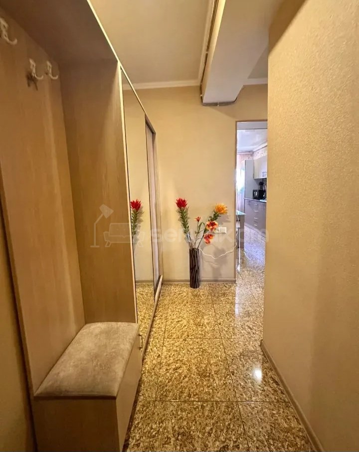 2 Սենյականոց Բնակարան, 50քմ, 10/10 հարկ, Կապիտալ Վերանորոգված