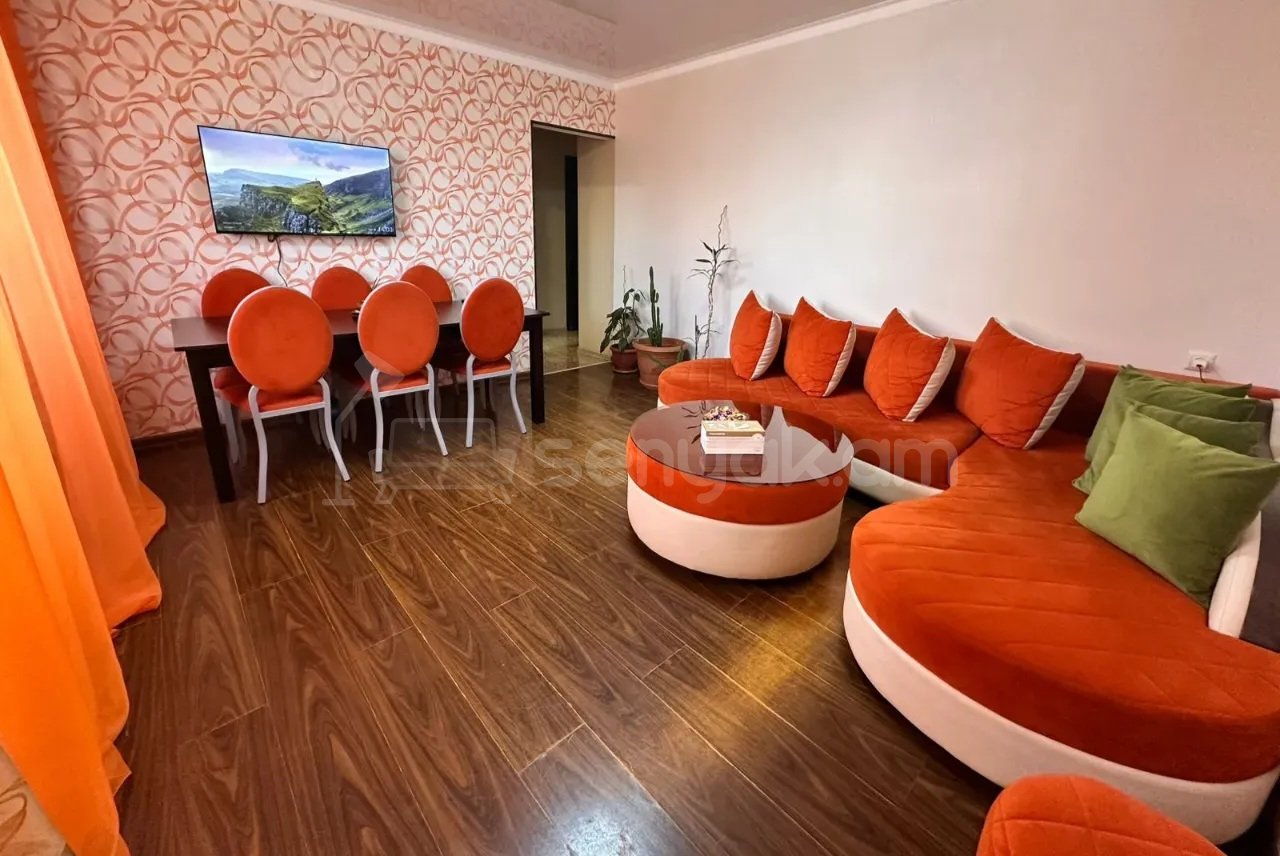 2 Սենյականոց Բնակարան, 50քմ, 10/10 հարկ, Կապիտալ Վերանորոգված