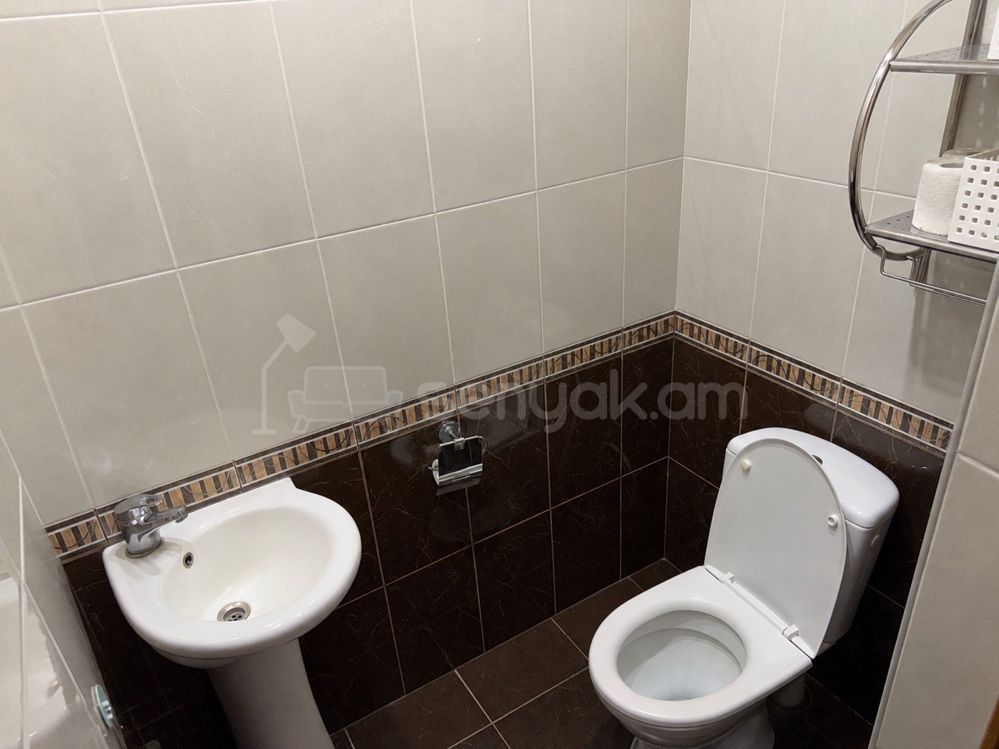 6 Սենյականոց Սեփական Տուն, 224քմ, Նորմալ Վիճակում