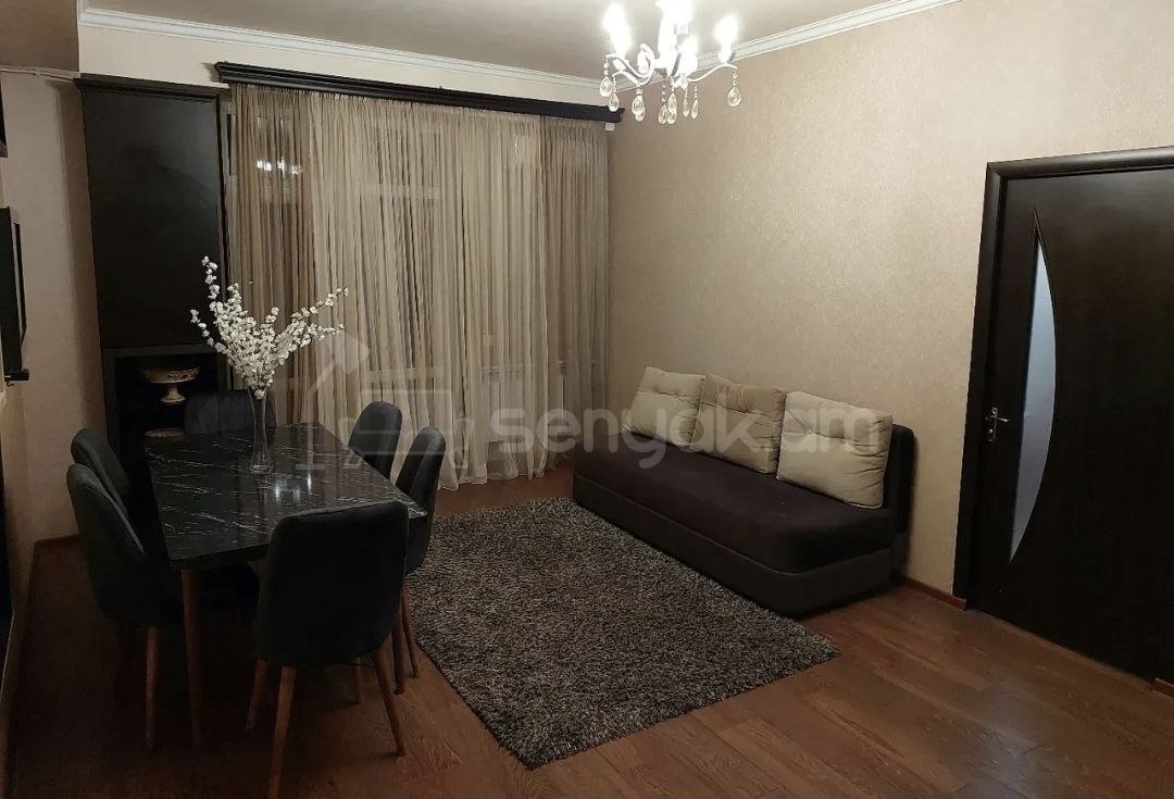 2 Սենյականոց Բնակարան, 54քմ, 3/14 հարկ, Կապիտալ Վերանորոգված, Կահավորված, Արևկող