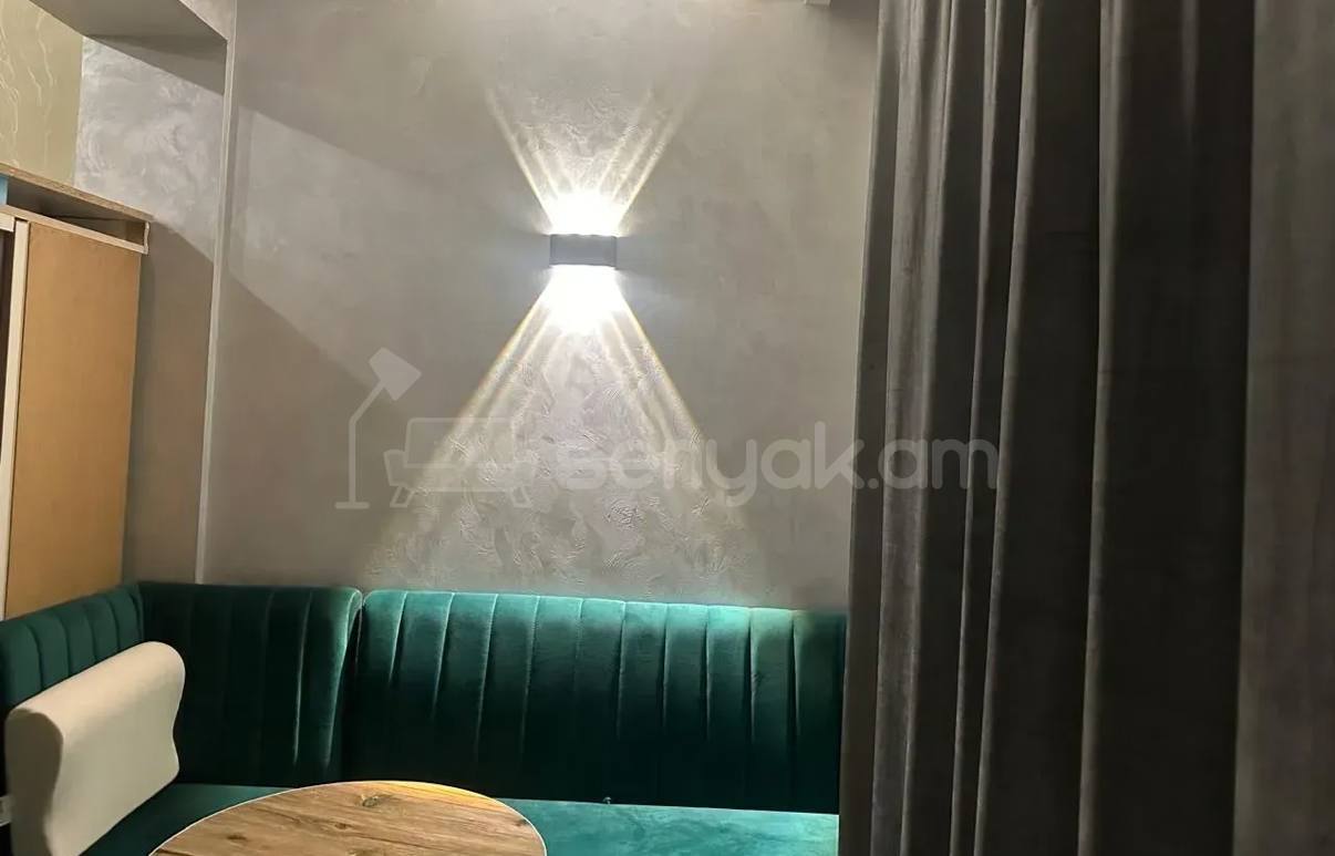 3 Սենյականոց Բնակարան, 74քմ, 5/5 հարկ, Կապիտալ Վերանորոգված, Կահավորված
