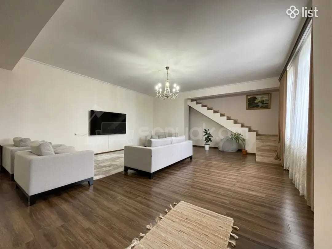 4 Սենյականոց Սեփական Տուն, 200քմ, Կապիտալ Վերանորոգված, Ավտոտնակով