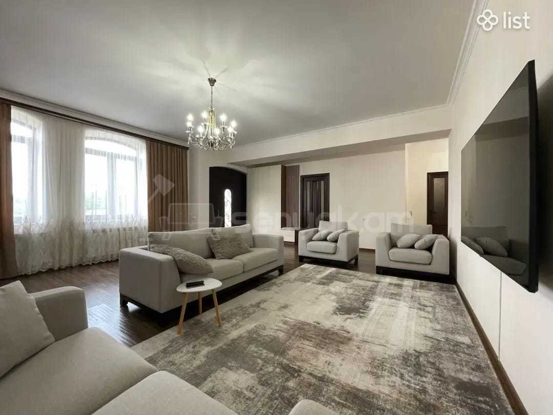 4 Սենյականոց Սեփական Տուն, 200քմ, Կապիտալ Վերանորոգված, Ավտոտնակով