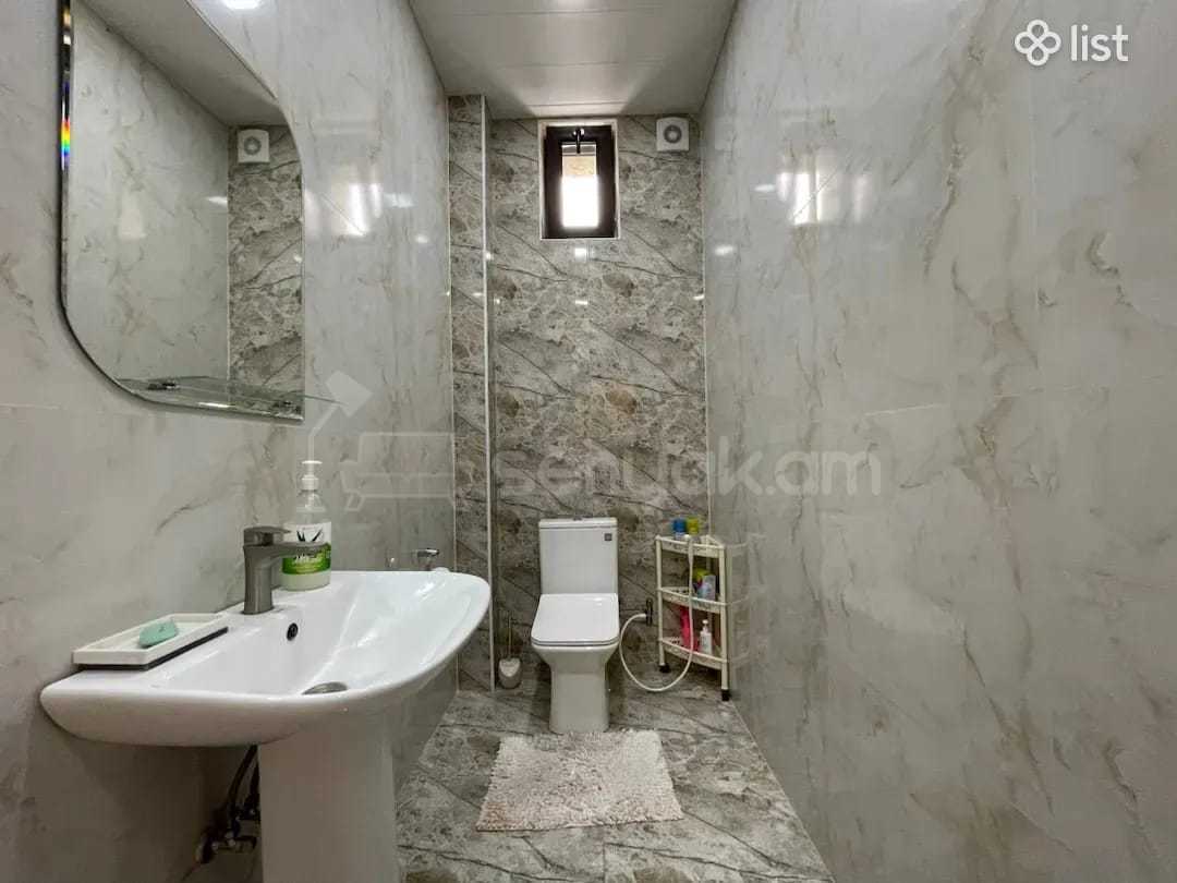 4 Սենյականոց Սեփական Տուն, 200քմ, Կապիտալ Վերանորոգված, Ավտոտնակով