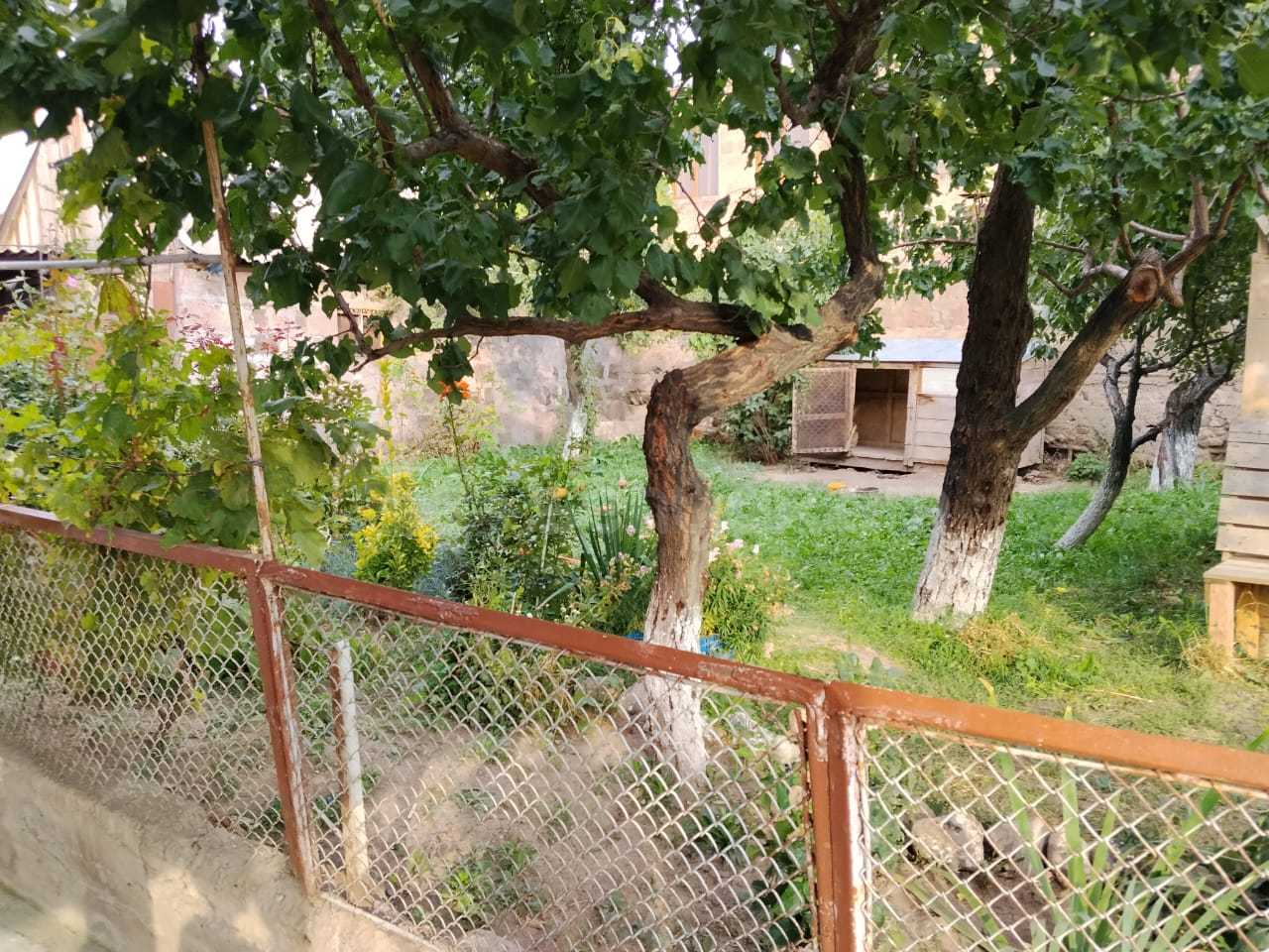 3 Սենյականոց Սեփական Տուն, 281քմ, Կապիտալ Վերանորոգված