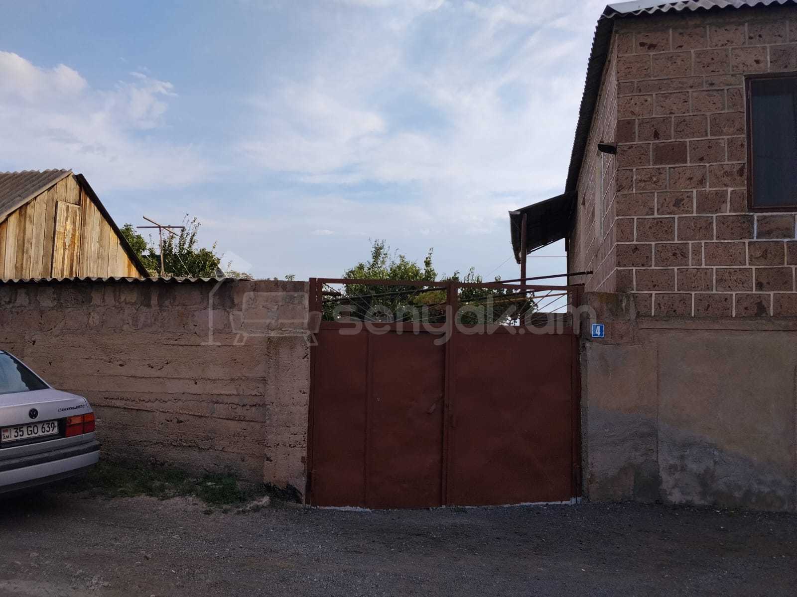 3 Սենյականոց Սեփական Տուն, 281քմ, Կապիտալ Վերանորոգված