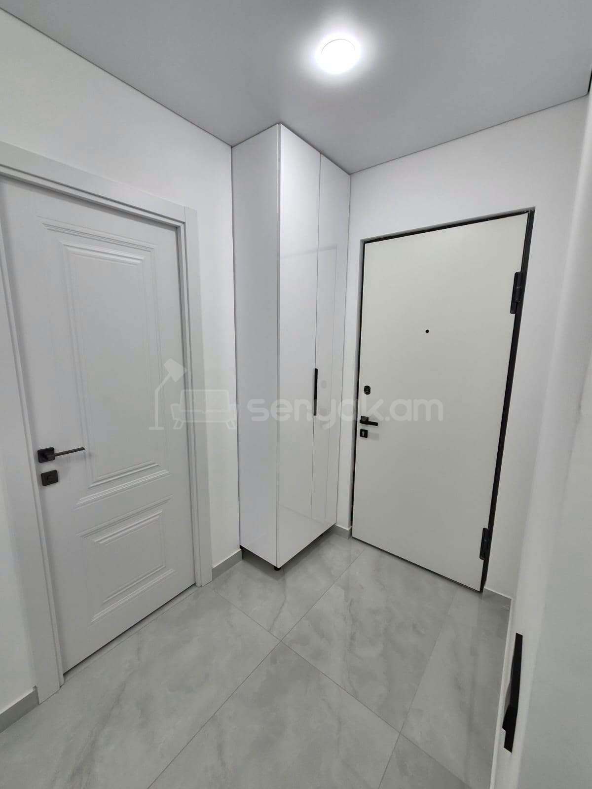 2 Սենյականոց Բնակարան, 36քմ, 11/12 հարկ, Կապիտալ Վերանորոգված