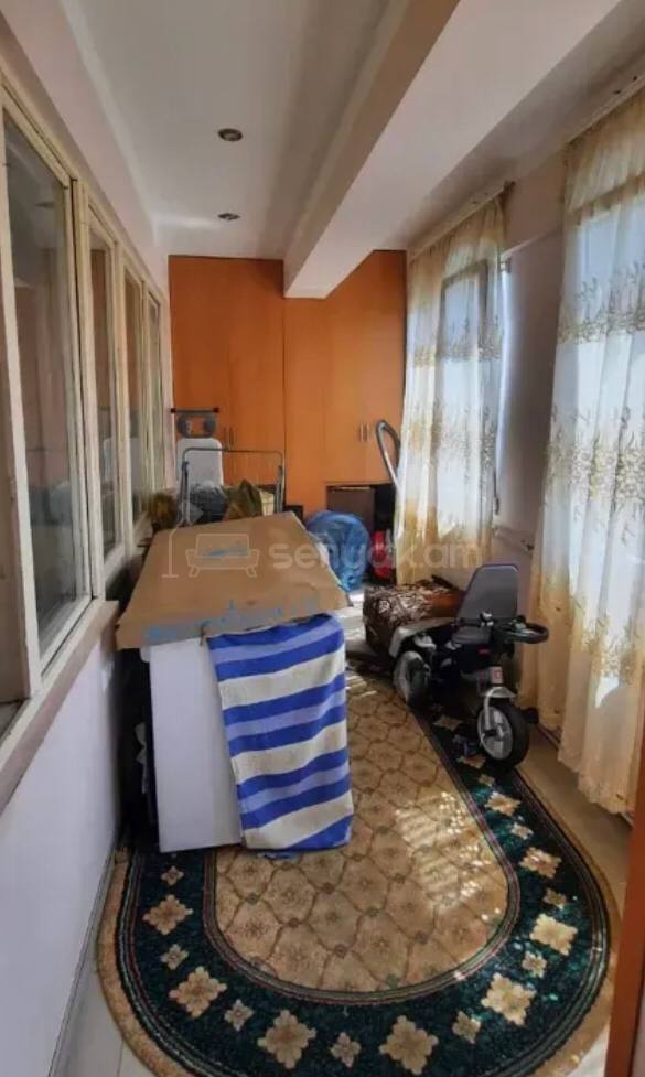 3 Սենյականոց Բնակարան, 78քմ, 5/9 հարկ, Նորմալ Վիճակում
