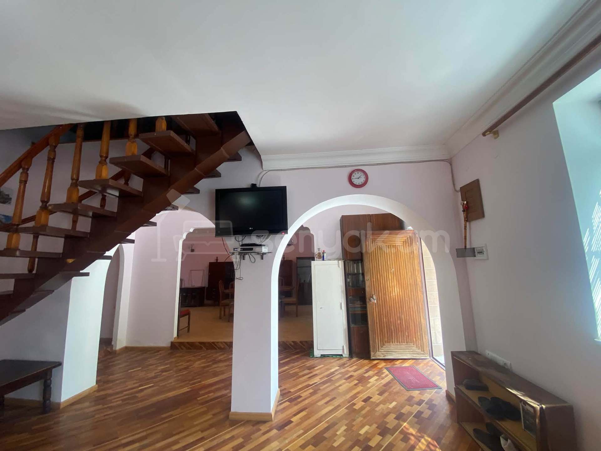4 Սենյականոց Սեփական Տուն, 750քմ, Նորմալ Վիճակում