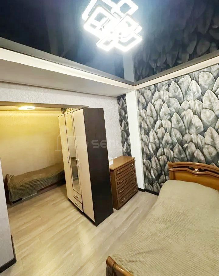 4 Սենյականոց Բնակարան Քարե Շենքում, 106քմ, 2/4 հարկ, Կոսմետիկ Վերանորոգված
