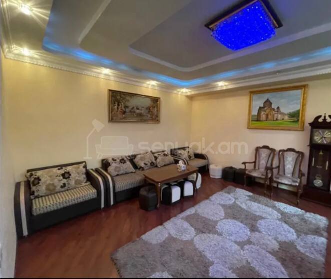3 Սենյականոց Բնակարան Նորակառույց Քարե Շենքում, 92քմ, 1/3 հարկ, Կապիտալ Վերանորոգված, Կահավորված