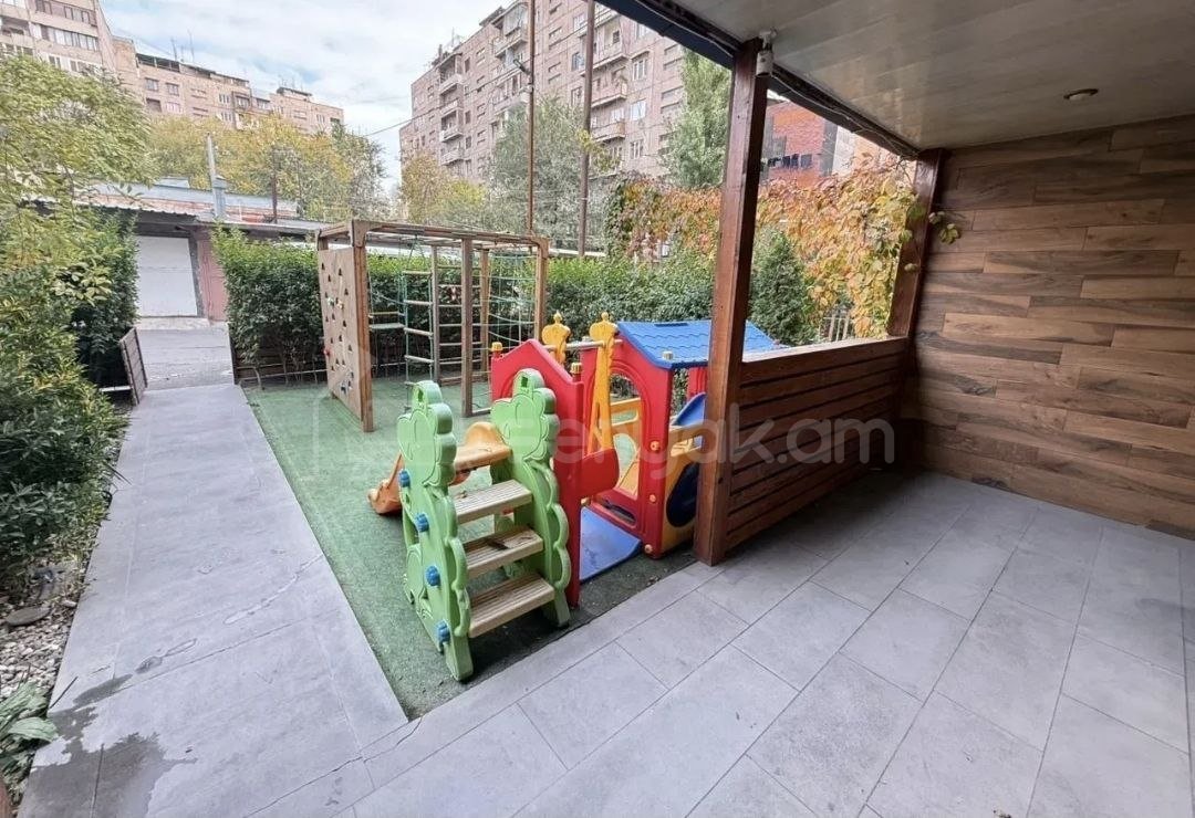 3 Սենյականոց Բնակարան, 74քմ, 1/9 հարկ, Կապիտալ Վերանորոգված