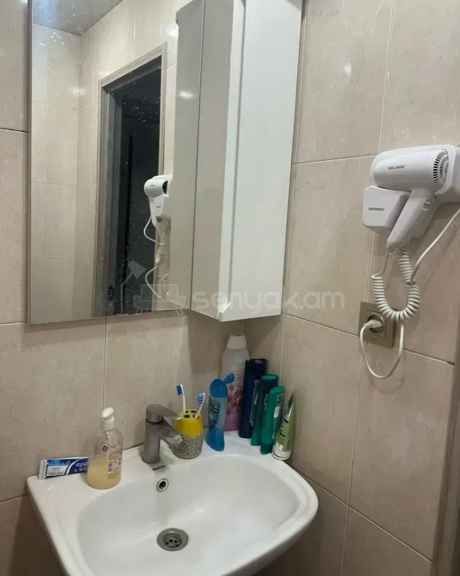 2 Սենյականոց Բնակարան, 64քմ, 1/14 հարկ, Կապիտալ Վերանորոգված