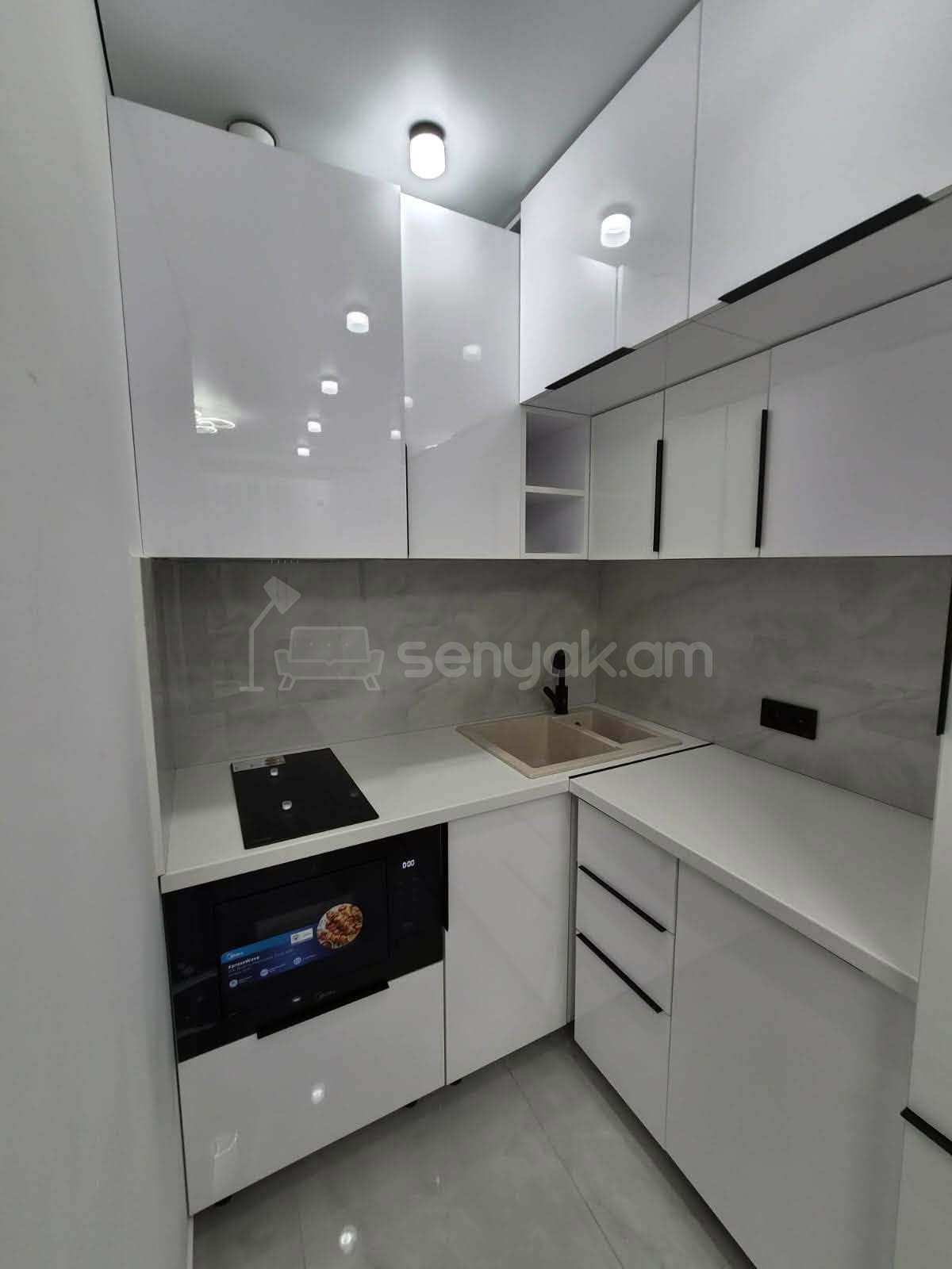 2 Սենյականոց Բնակարան, 36քմ, 12/13 հարկ, Կապիտալ Վերանորոգված