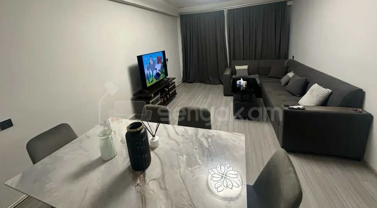 3 Սենյականոց Բնակարան, 64քմ, 1/14 հարկ, Կապիտալ Վերանորոգված