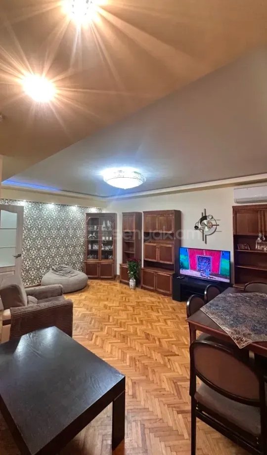 4 Սենյականոց Բնակարան, 89քմ, 11/16 հարկ, Կապիտալ Վերանորոգված
