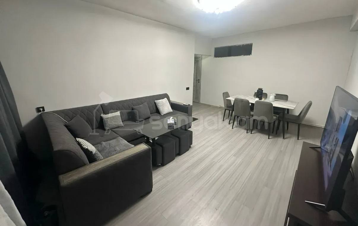 3 Սենյականոց Բնակարան, 64քմ, 1/14 հարկ, Կապիտալ Վերանորոգված