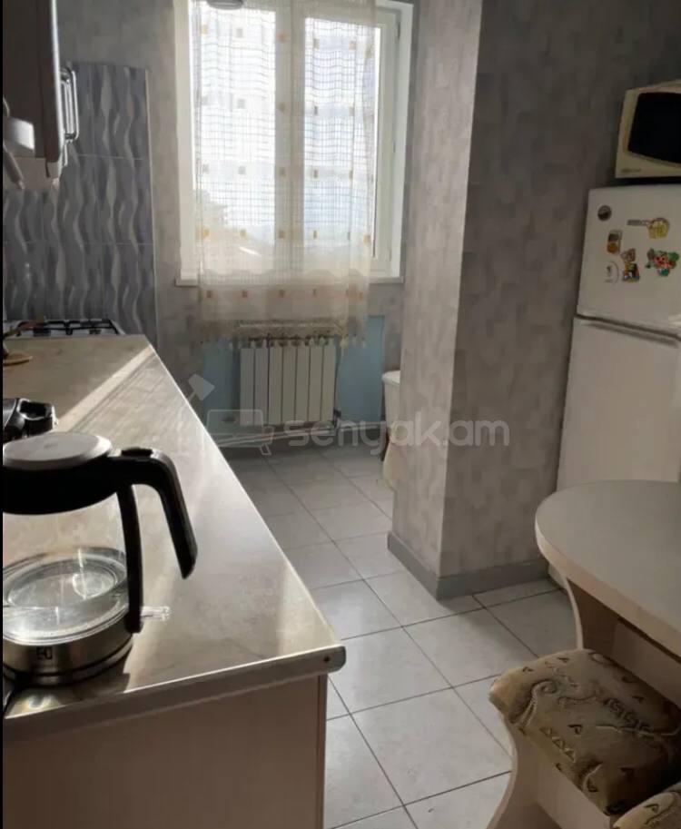 3 Սենյականոց Բնակարան, 64քմ, 8/12 հարկ, Կոսմետիկ Վերանորոգված, Կահավորված