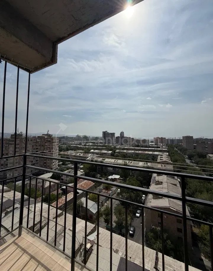 4 Սենյականոց Բնակարան Նորակառույցում, 120քմ, 11/13 հարկ, Կապիտալ Վերանորոգված