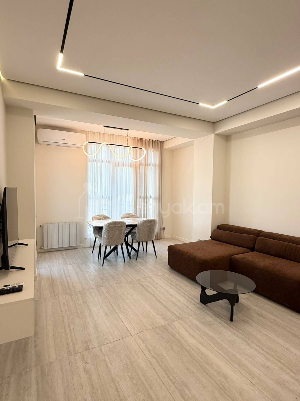 2 Սենյականոց Բնակարան Նորակառույցում, 52քմ, 10/18 հարկ, Դիզայներական Վերանորոգված, Կահավորված, Արևկող