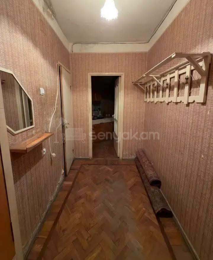 1 Սենյականոց Բնակարան, 43քմ, 10/16 հարկ, Պետական Վիճակում