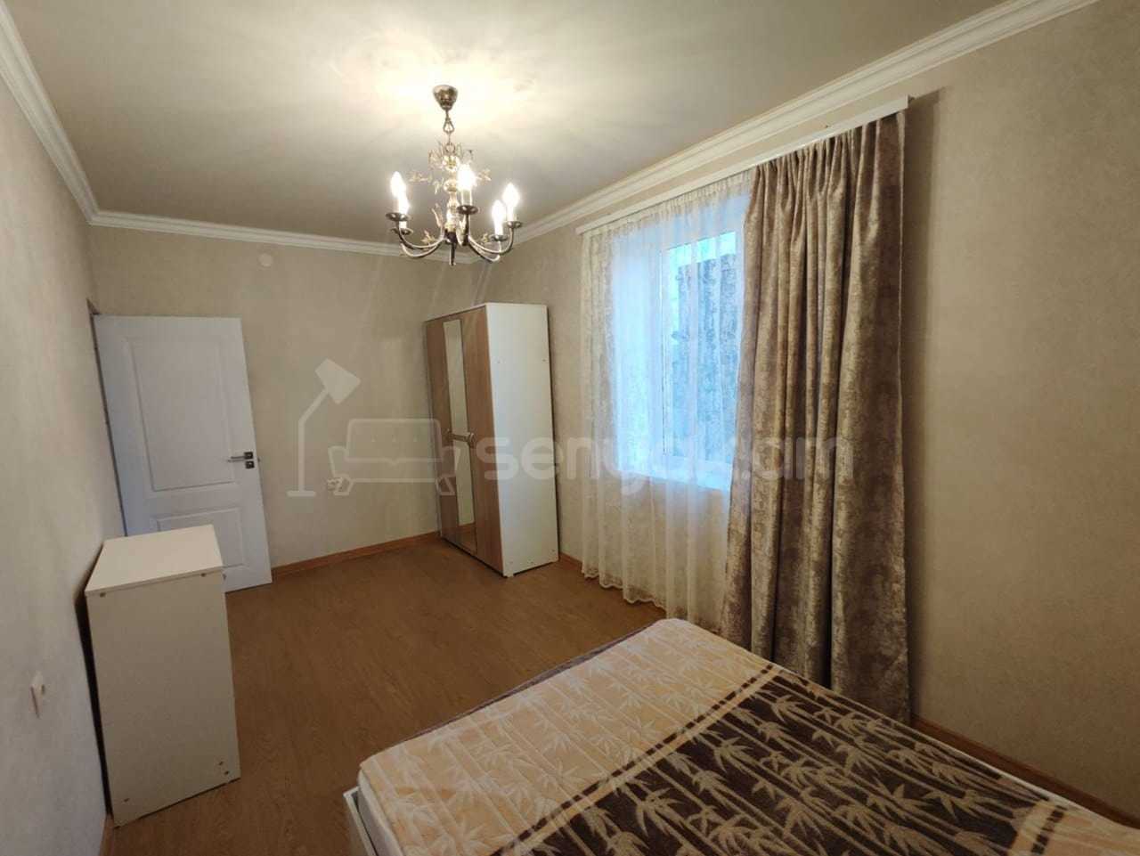 3 Սենյականոց Բնակարան Քարե Շենքում, 75քմ, 5/5 հարկ, Դիզայներական Վերանորոգված
