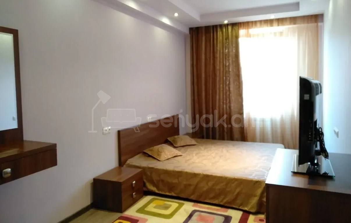 2 Սենյականոց Բնակարան, 83քմ, 5/10 հարկ, Կապիտալ Վերանորոգված, Կահավորված
