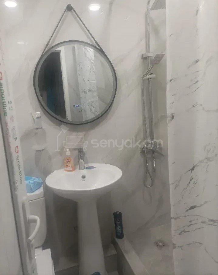 1 Սենյականոց Բնակարան, 35քմ, 2/5 հարկ, Պետական Վիճակում