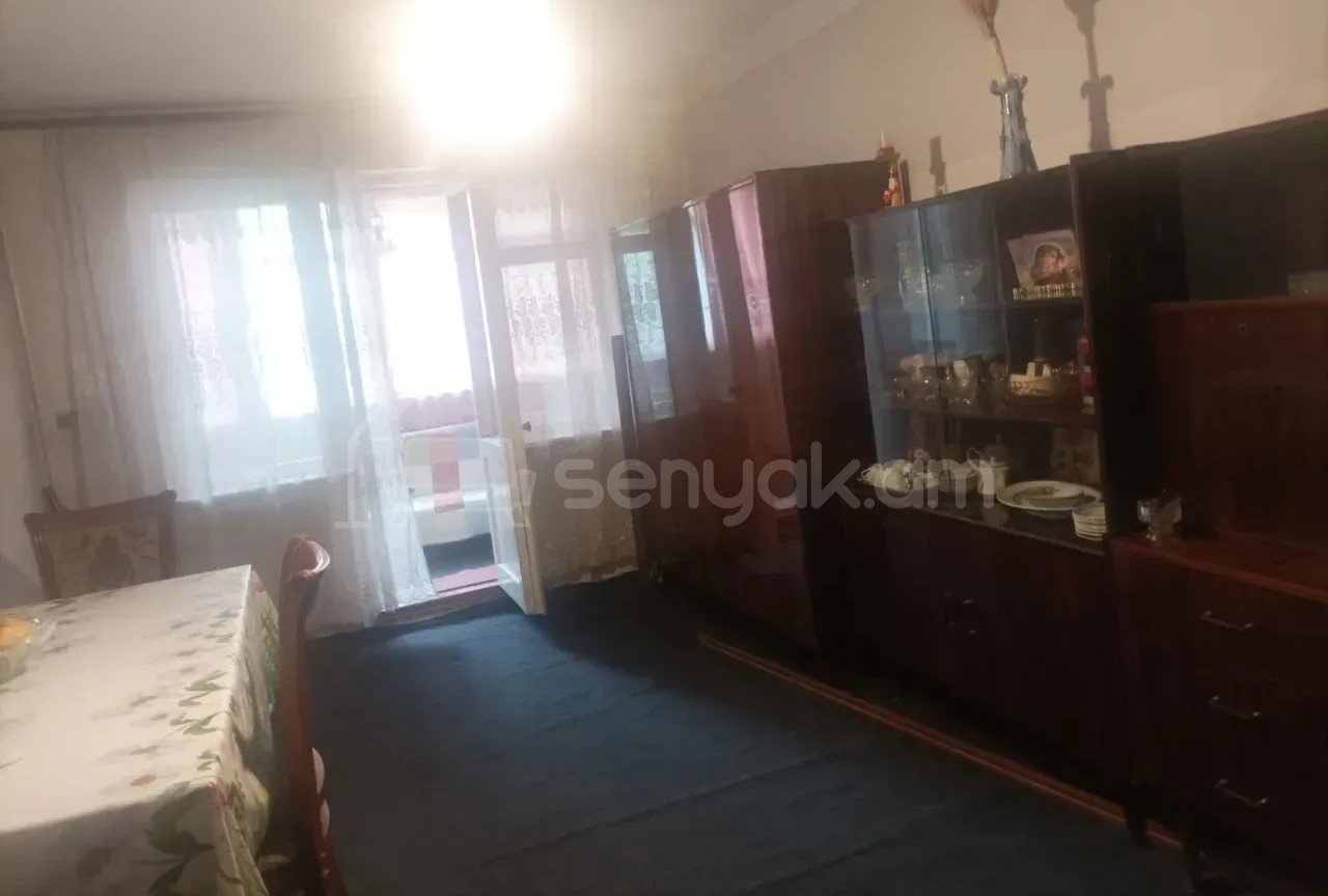 1 Սենյականոց Բնակարան, 35քմ, 2/5 հարկ, Պետական Վիճակում