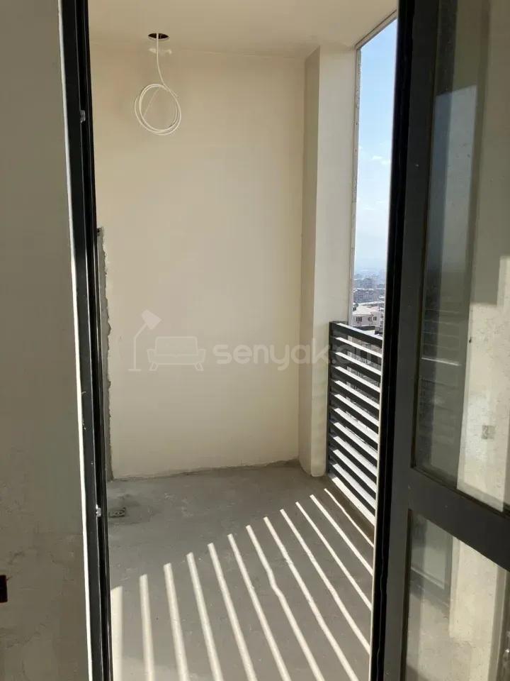 4 Սենյականոց Բնակարան Նորակառույցում, 125քմ, 13/14 հարկ, Զրոյական Վիճակում