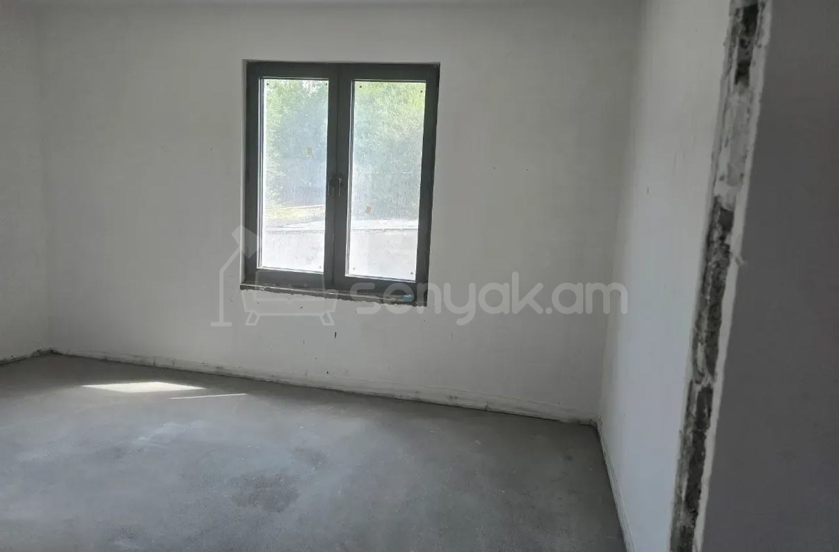 3 Սենյականոց Բնակարան, 72քմ, 2/16 հարկ, Զրոյական Վիճակում