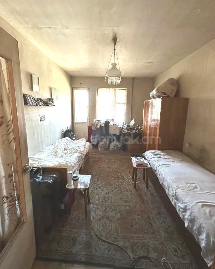 2 Սենյականոց Բնակարան, 82քմ, 4/9 հարկ, Պետական Վիճակում