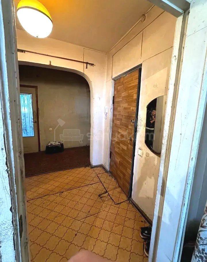 2 Սենյականոց Բնակարան, 82քմ, 4/9 հարկ, Պետական Վիճակում