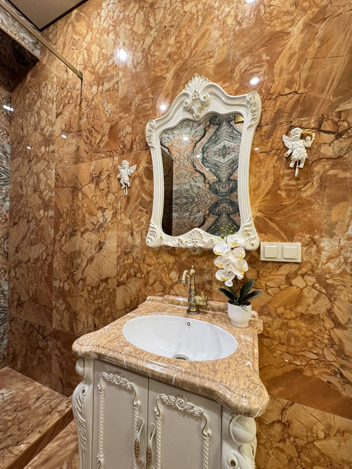 3 Սենյականոց Բնակարան Նորակառույցում, 110քմ, 10/18 հարկ, Դիզայներական Վերանորոգված
