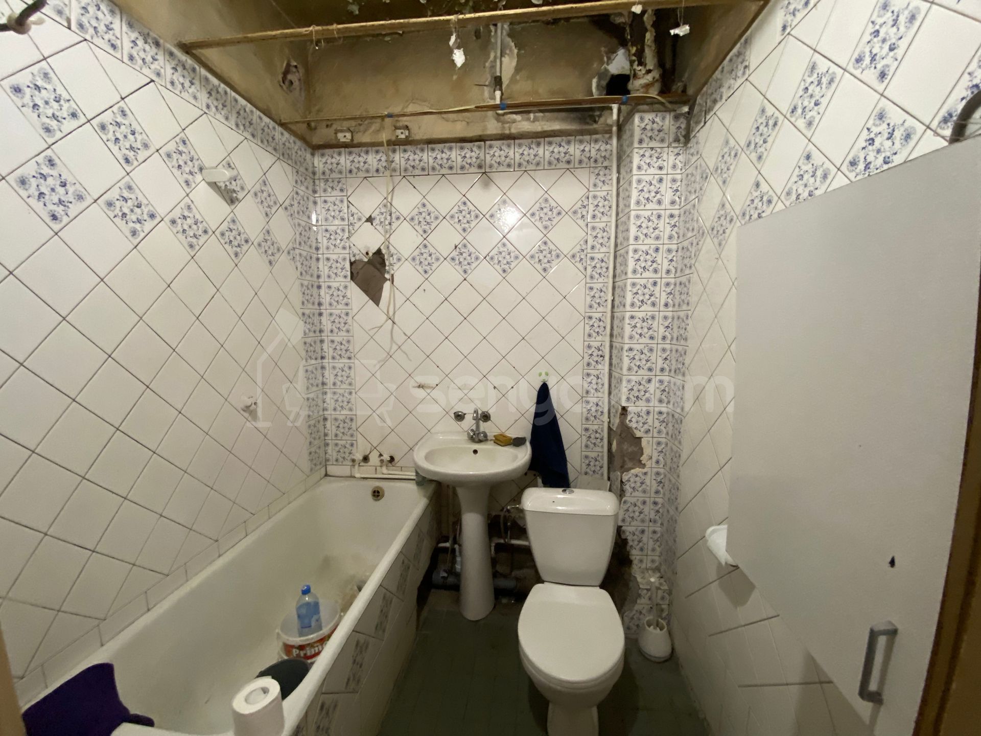 2 Սենյականոց Բնակարան Քարե Շենքում, 67քմ, 4/5 հարկ, Պետական Վիճակում