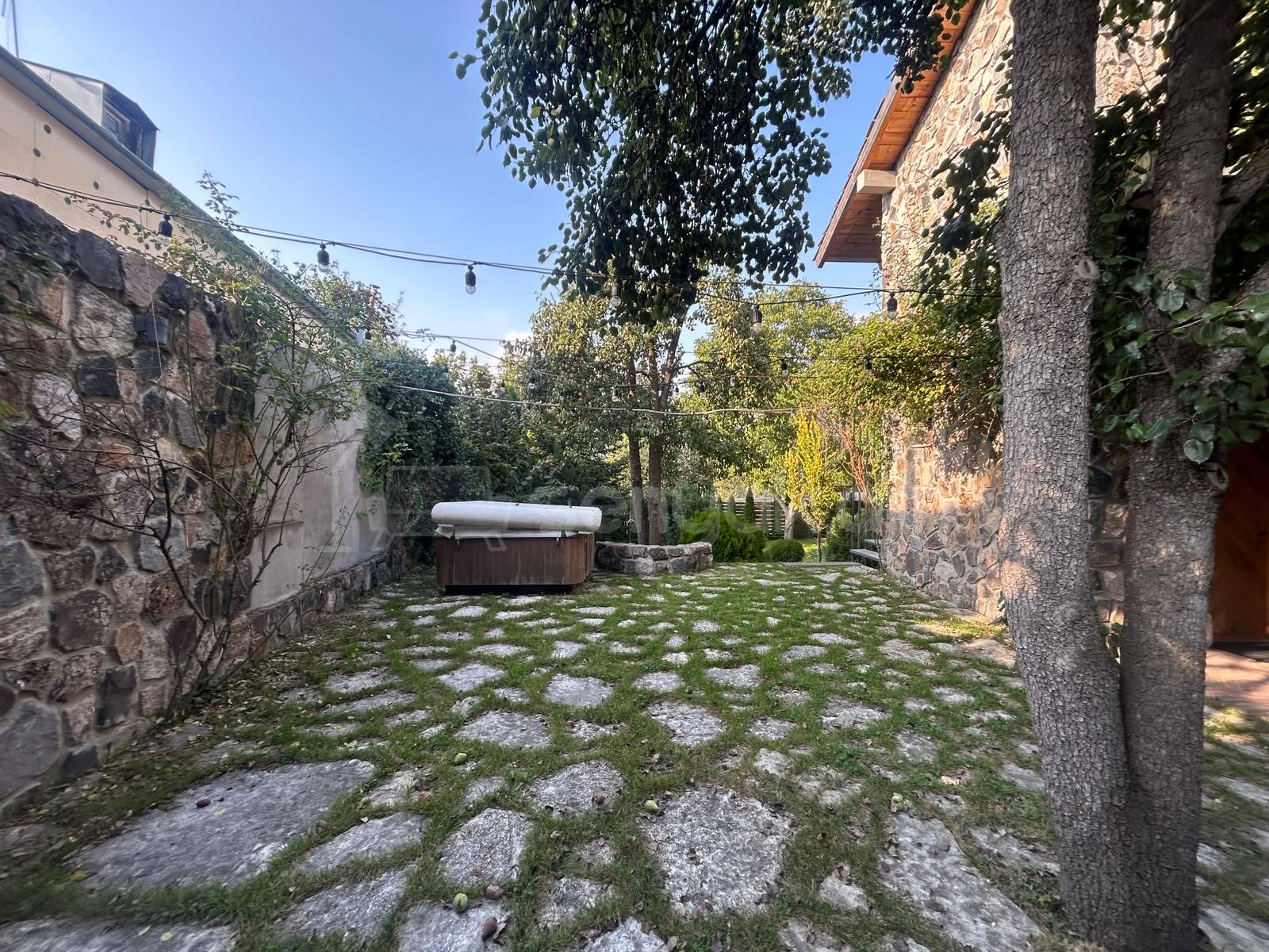 3 Սենյականոց Սեփական Տուն, 141քմ, Դիզայներական Վերանորոգված