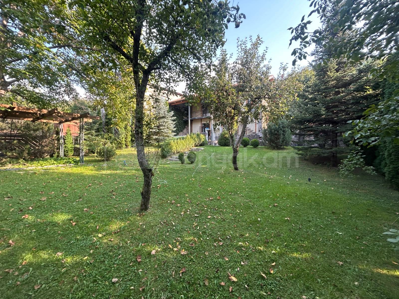 3 Սենյականոց Սեփական Տուն, 141քմ, Դիզայներական Վերանորոգված