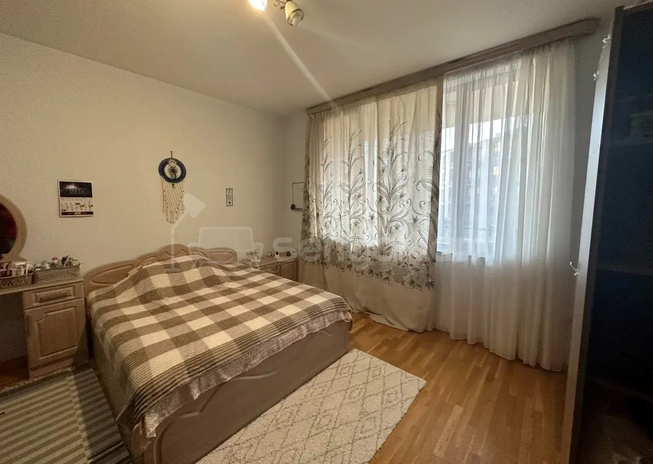 2 Սենյականոց Բնակարան Նորակառույցում, 85քմ, 2/5 հարկ, Կապիտալ Վերանորոգված