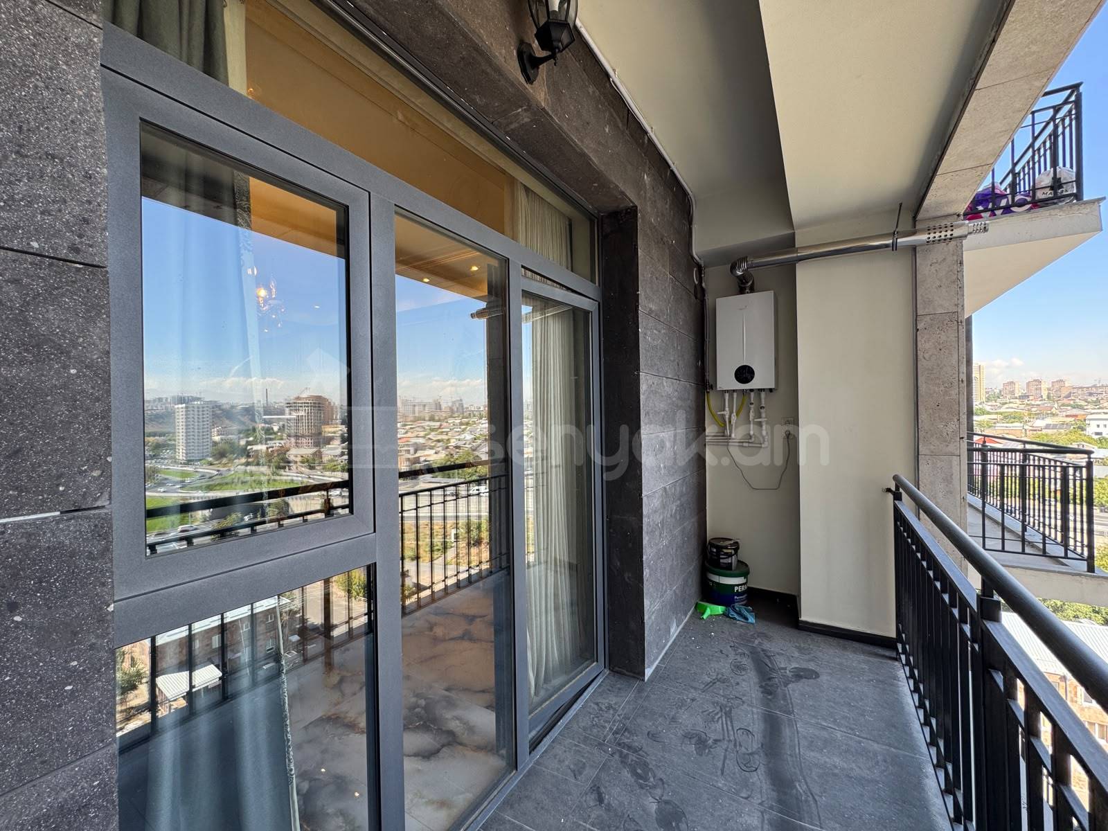 3 Սենյականոց Բնակարան Նորակառույցում, 110քմ, 10/18 հարկ, Կապիտալ Վերանորոգված