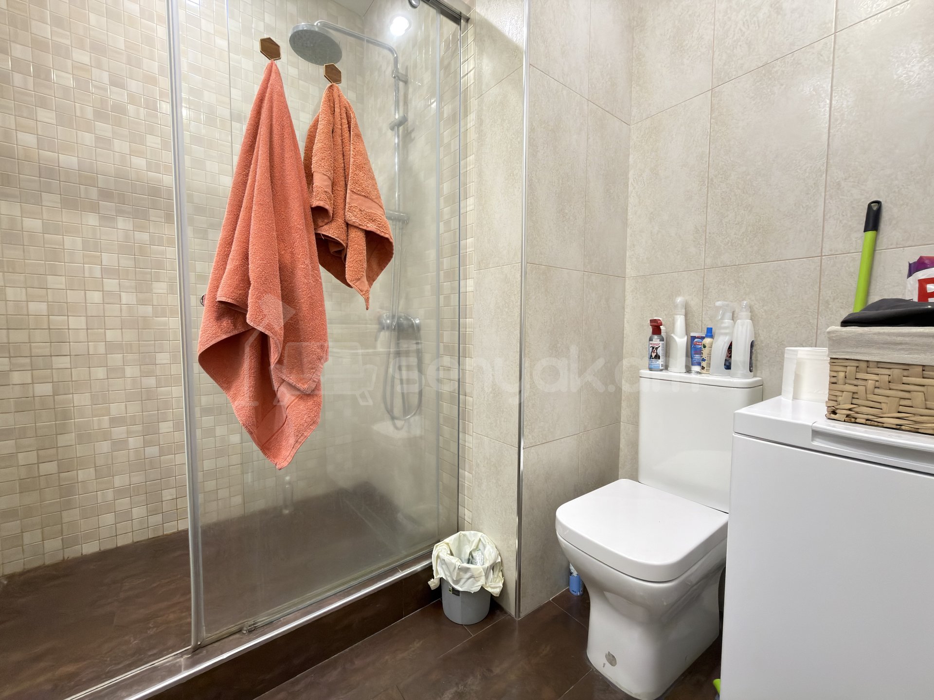 3 Սենյականոց Բնակարան Քարե Շենքում, 65քմ, 4/4 հարկ, Կապիտալ Վերանորոգված, Կահավորված, Արևկող