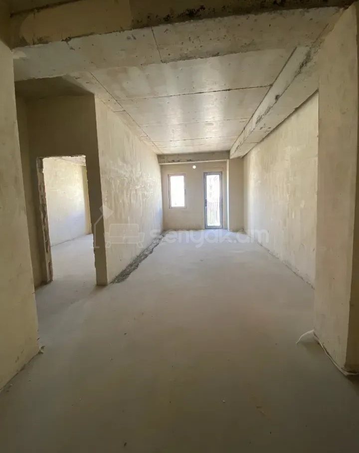 2 Սենյականոց Բնակարան, 57քմ, 4/4 հարկ, Զրոյական Վիճակում