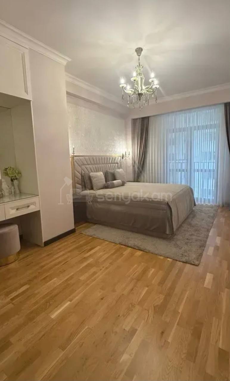 3 Սենյականոց Բնակարան, 128քմ, 8/15 հարկ, Կապիտալ Վերանորոգված