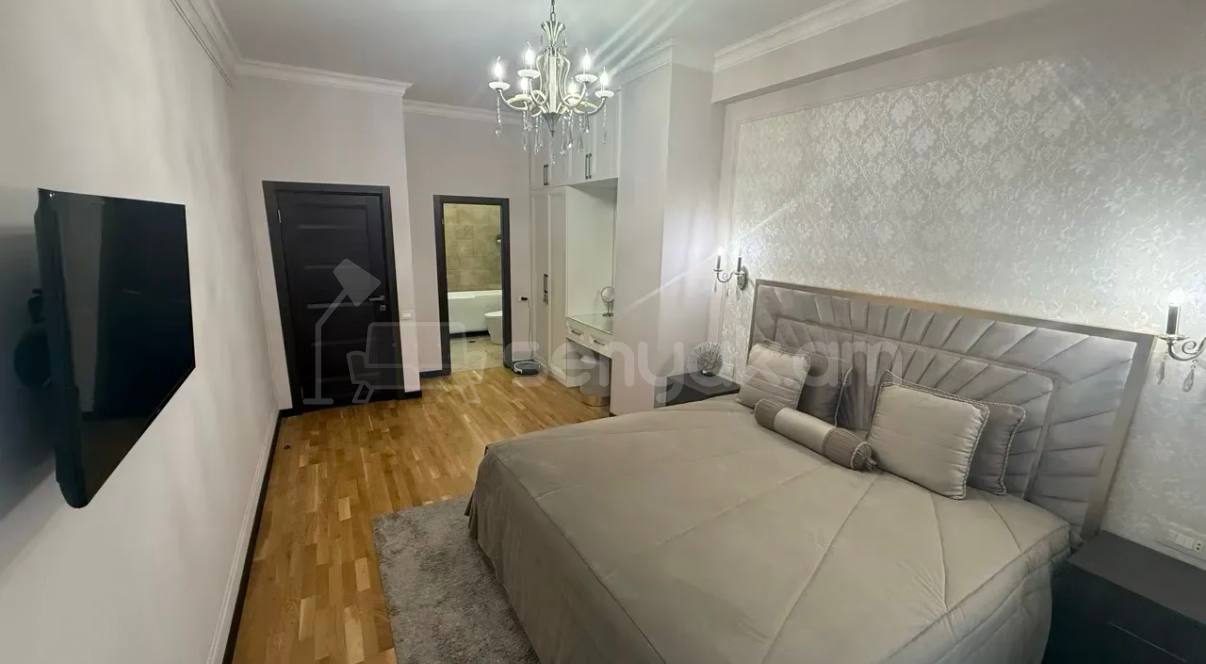 3 Սենյականոց Բնակարան, 128քմ, 8/15 հարկ, Կապիտալ Վերանորոգված