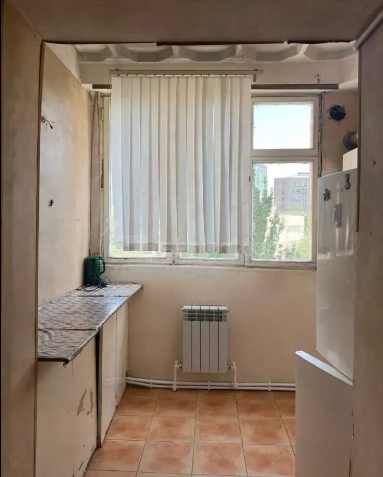 3 Սենյականոց Բնակարան, 80քմ, 7/9 հարկ, Կոսմետիկ Վերանորոգված, Կահավորված