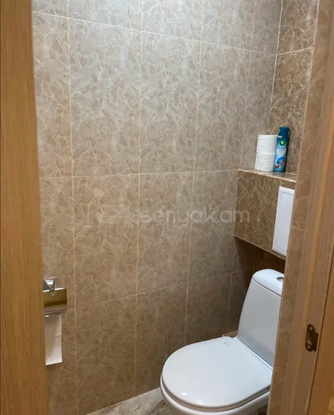 3 Սենյականոց Բնակարան Քարե Շենքում, 98քմ, 4/5 հարկ, Կապիտալ Վերանորոգված, Կահավորված, Արևկող