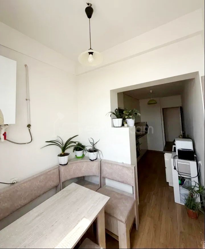 4 Սենյականոց Բնակարան, 79քմ, 9/9 հարկ, Կապիտալ Վերանորոգված